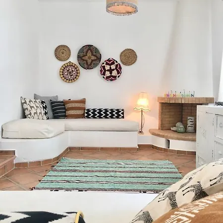 Kiko Villa